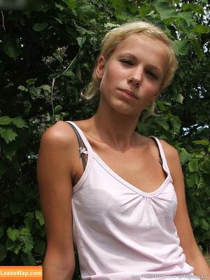 Worldoffeet photo #3178