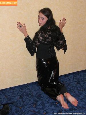 Worldoffeet photo #3245
