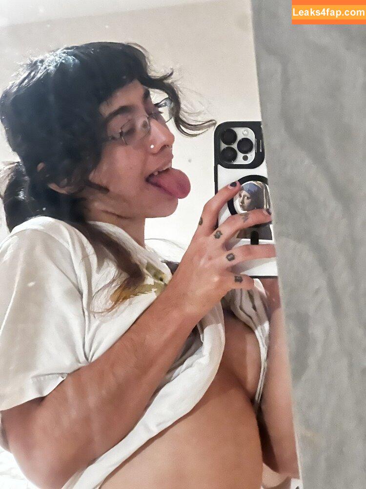 wormslo / Samantha María leaked photo photo #0121