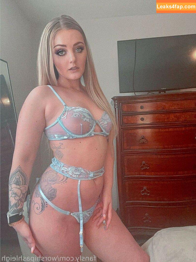 worshipashleigh / instashleigh leaked photo photo #0006