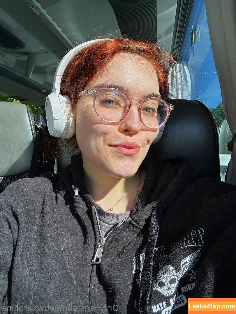 wowkaroliine /  leaked photo photo #0025