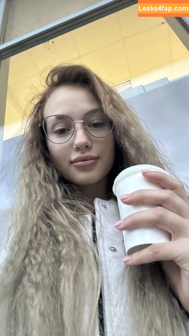 wowyulia /  leaked photo photo #0005