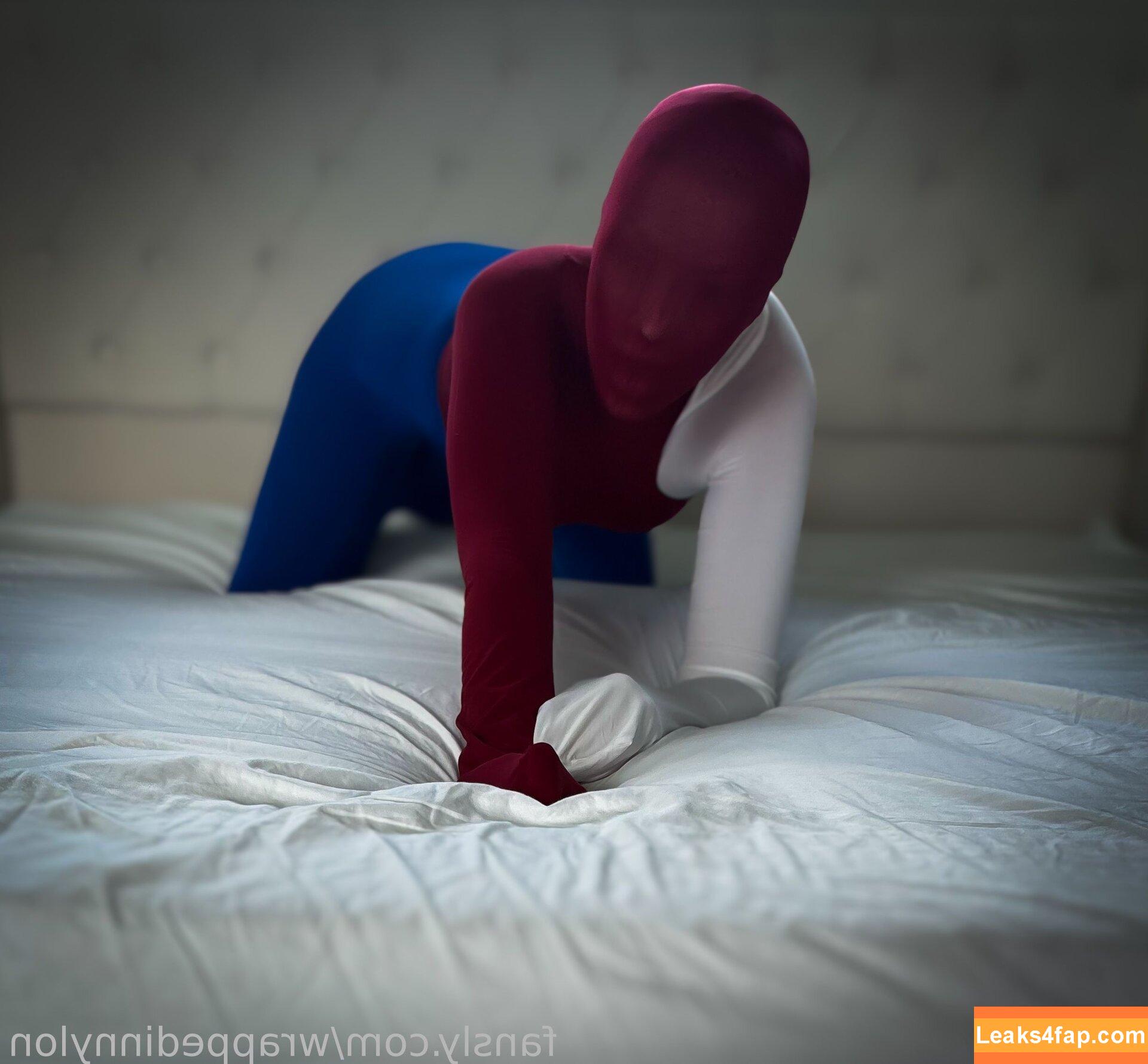 wrappedinnylon /  leaked photo photo #0025