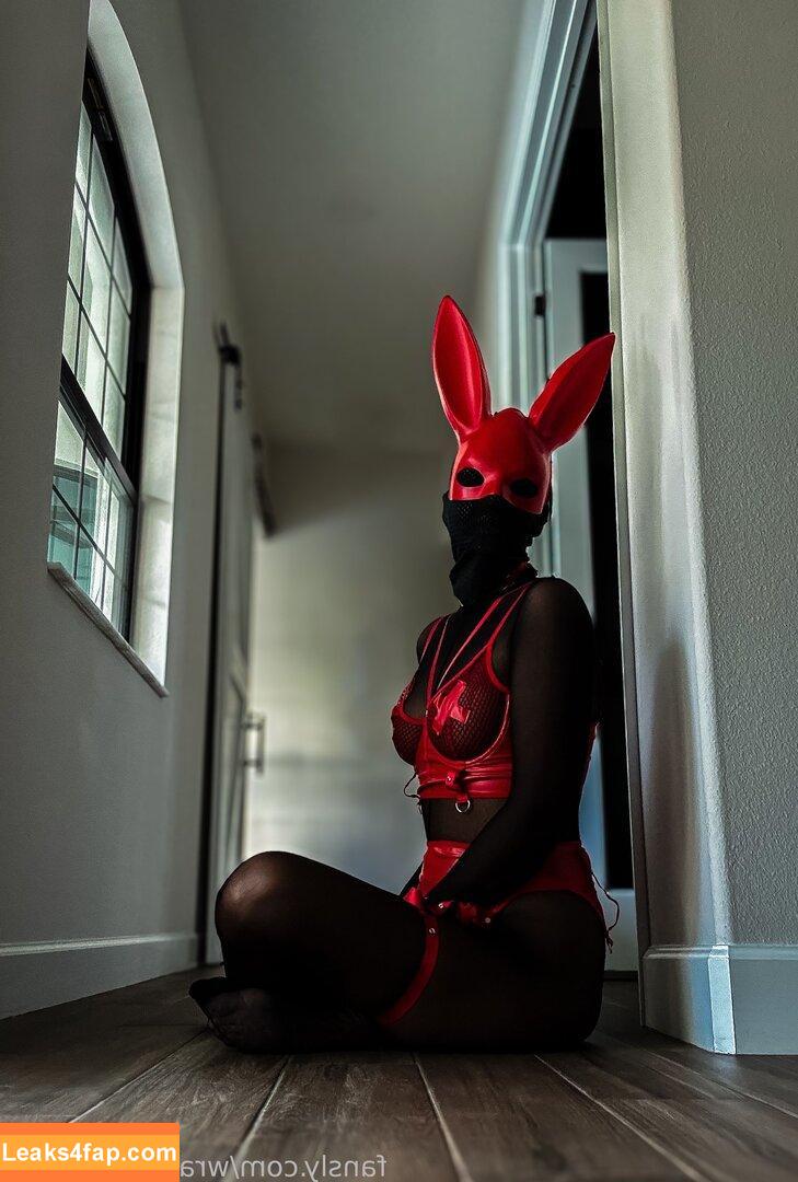 wrappedinnylon /  leaked photo photo #0032