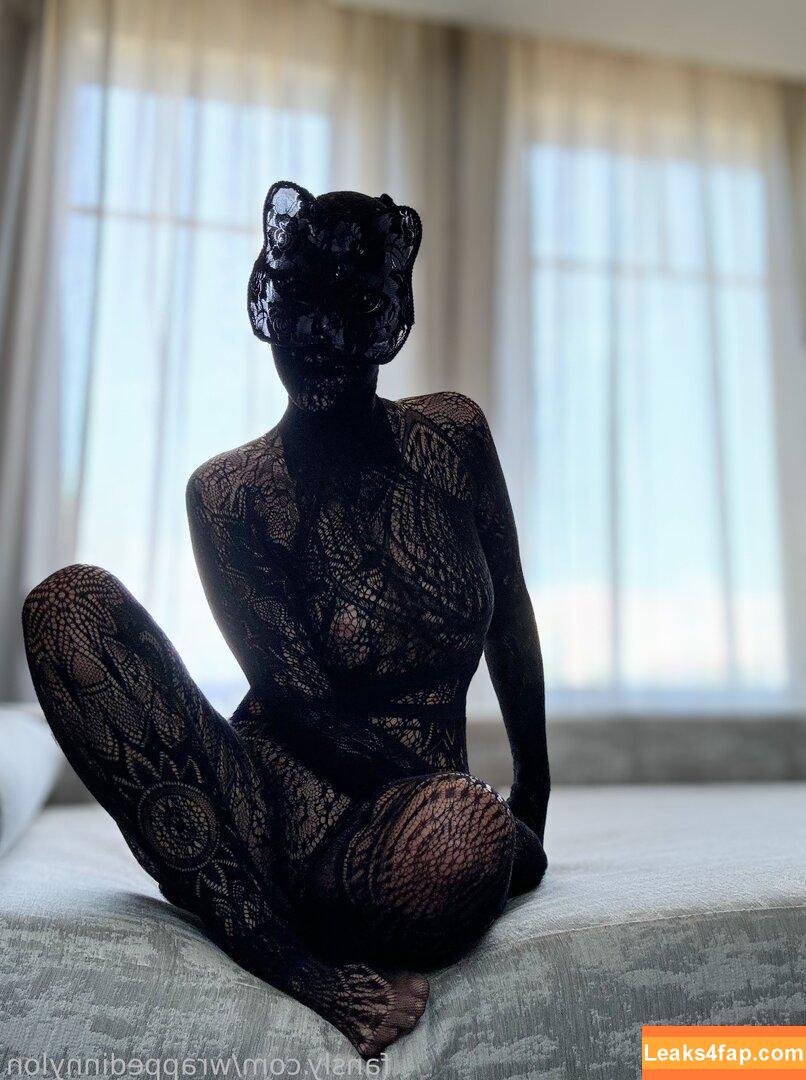 wrappedinnylon /  leaked photo photo #0049