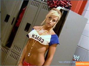 WWE Michelle McCool фото #0035
