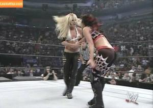 WWE Michelle McCool фото #0043