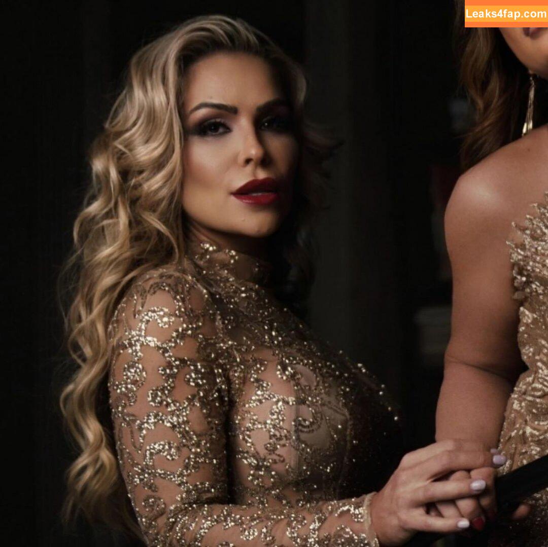 WWE Natalya Neidhart , The Boat / natbynature leaked photo photo #0026