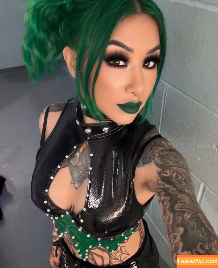 WWE Shotzi / Shotzi Blackheart / ShotziWWE слитое фото фото #0182
