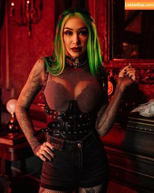 WWE Shotzi фото #0035