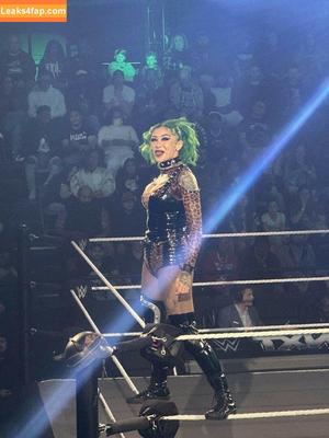 WWE Shotzi фото #0194