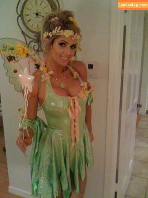 WWE Torrie Wilson photo #0121