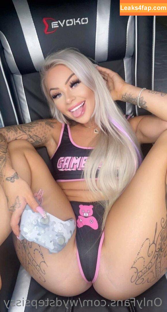 wydstepsissy / __wildheartgypsysoul__ leaked photo photo #0286
