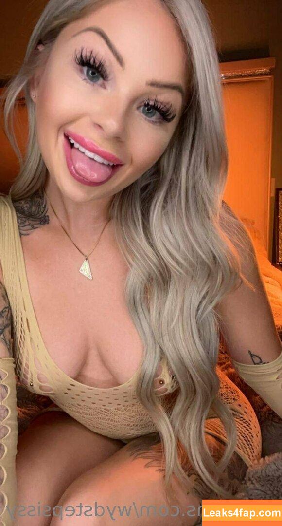 wydstepsissy / __wildheartgypsysoul__ leaked photo photo #0487