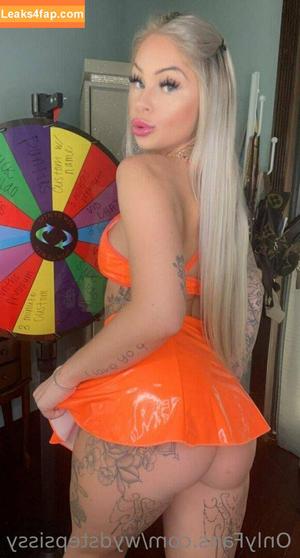 wydstepsissy photo #0215