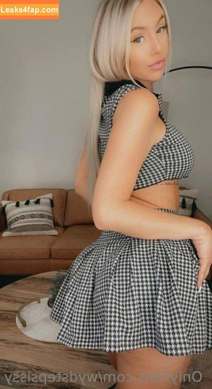 wydstepsissy photo #0340