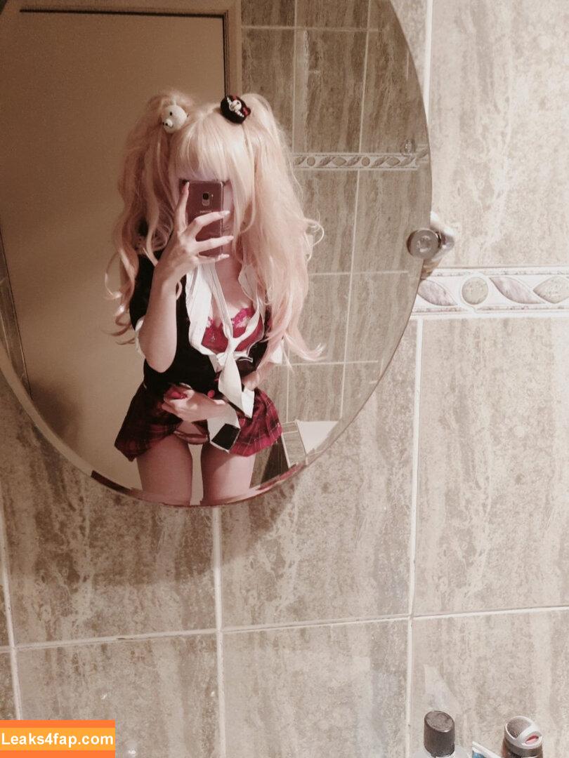 x.meki / Meki leaked photo photo #0060