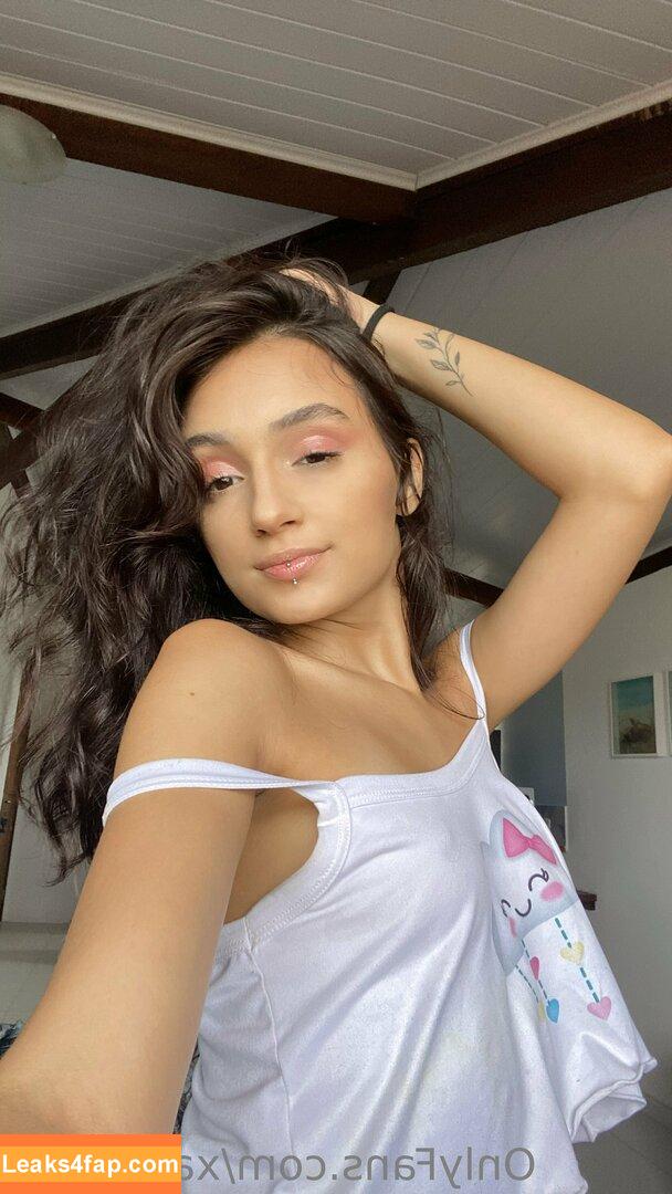 xalisonfox / officialalyalysandro leaked photo photo #0002