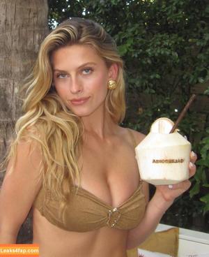 Xandra Pohl photo #0117