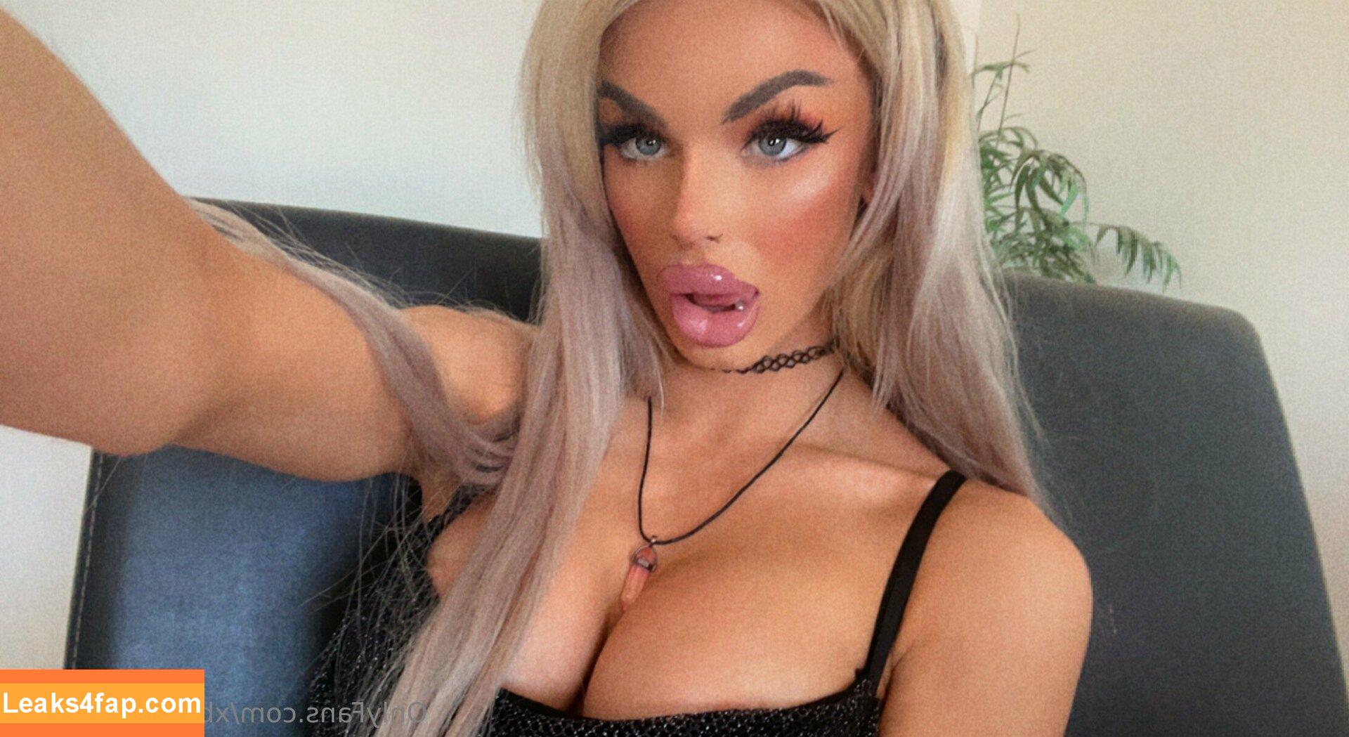xbarbie_malibux /  leaked photo photo #0114
