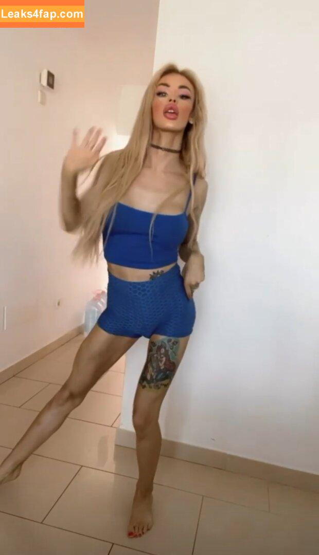 xbarbie_malibux /  leaked photo photo #0190