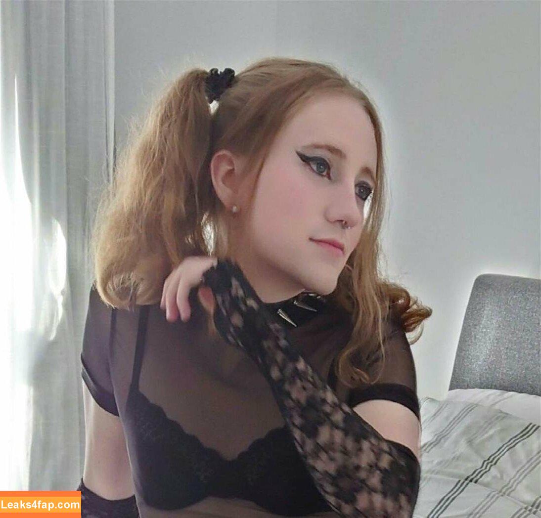 xbella2k /  leaked photo photo #0017