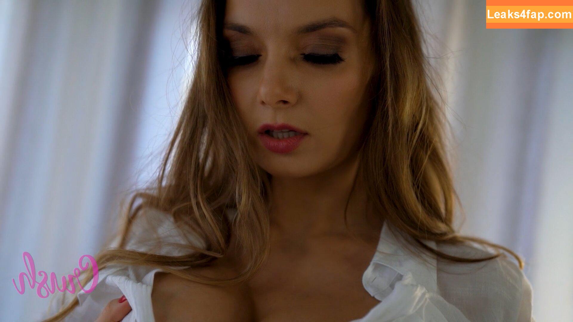Xenia Crushova / Your_Crush / Your_Crush 1 / xenia_crushova / xeniacrushova leaked photo photo #0968