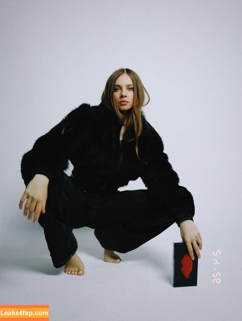 Xenia Tchoumi / xenia / xeniatchoumi слитое фото фото #0206