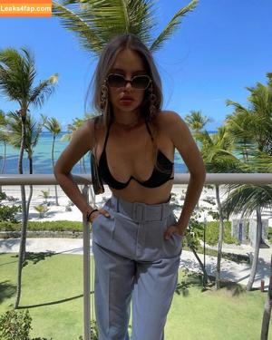 Xenia Tchoumi photo #0165