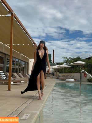 Xenia Tchoumi photo #0192