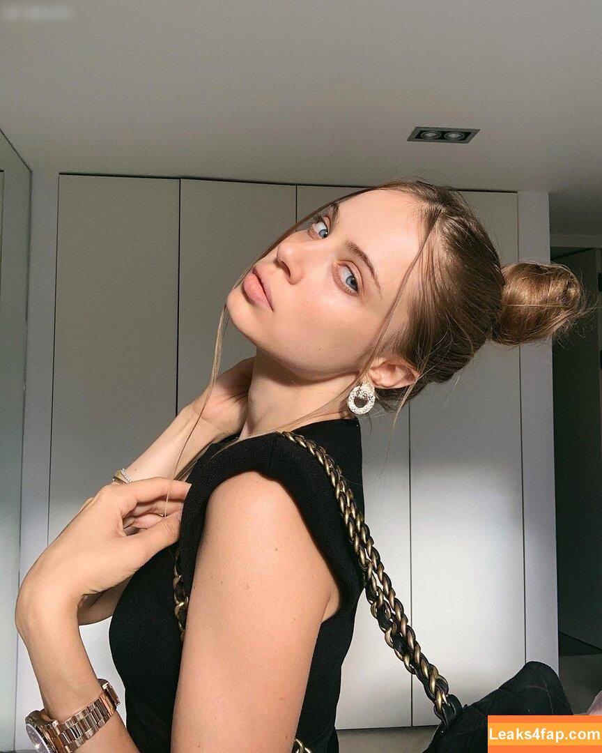 Xenia Tchoumitcheva / xenia / xeniatchoumi leaked photo photo #0082