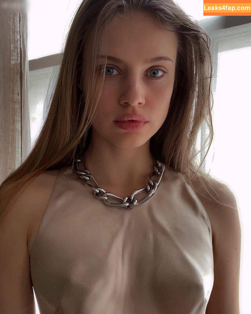 Xenia Tchoumitcheva / xenia / xeniatchoumi leaked photo photo #0096