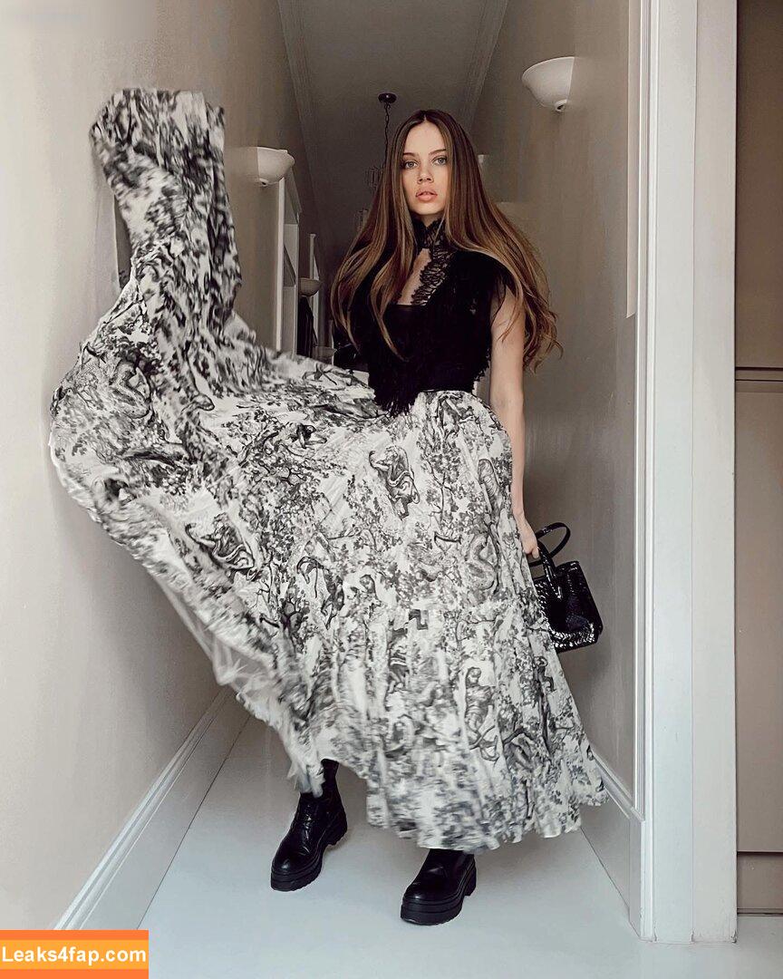 Xenia Tchoumitcheva / xenia / xeniatchoumi leaked photo photo #0142