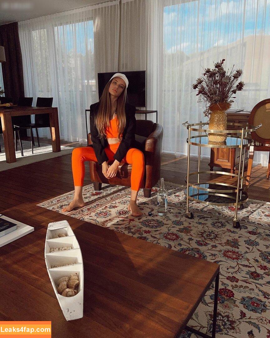 Xenia Tchoumitcheva / xenia / xeniatchoumi leaked photo photo #0244