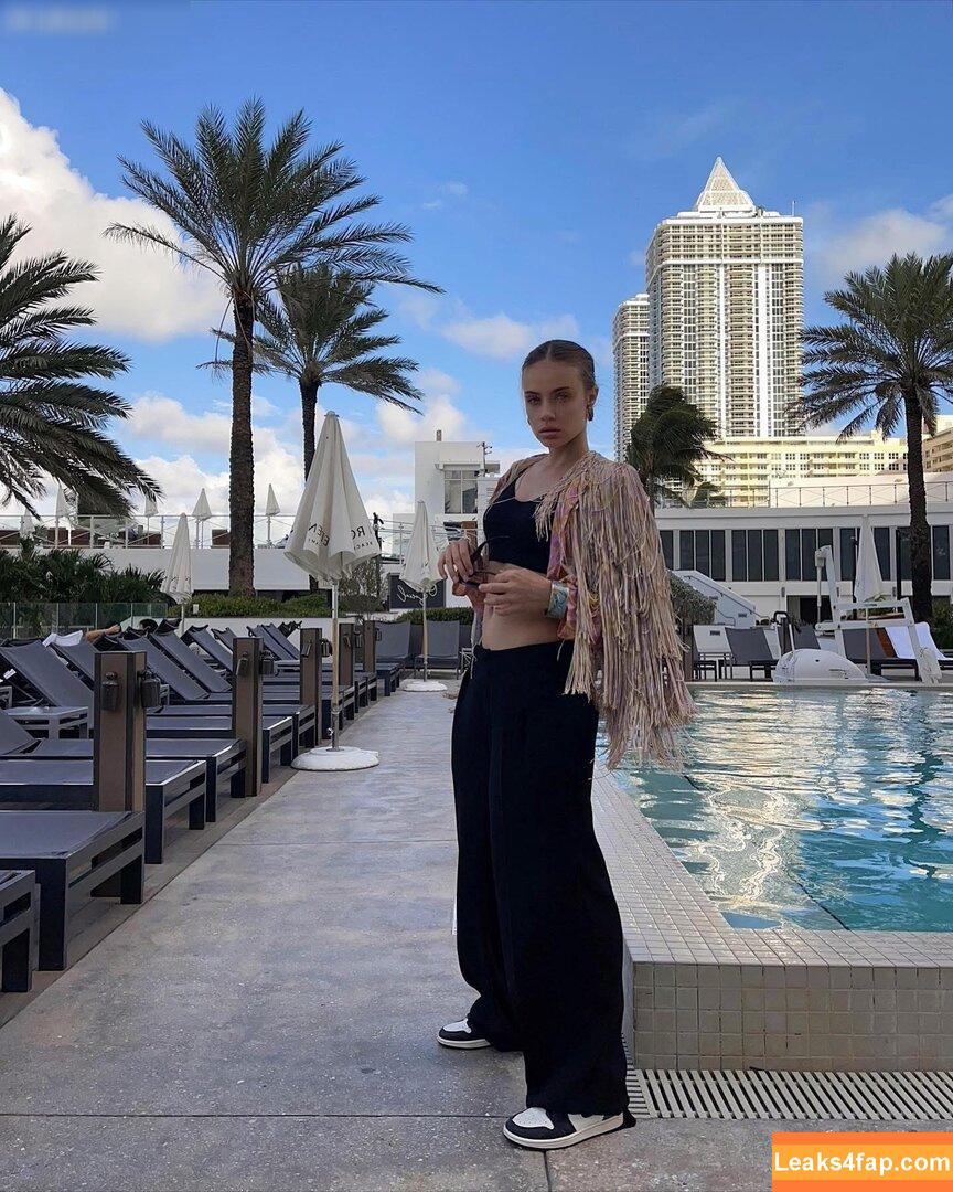Xenia Tchoumitcheva / xenia / xeniatchoumi leaked photo photo #0320