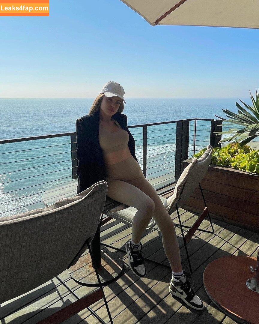 Xenia Tchoumitcheva / xenia / xeniatchoumi leaked photo photo #0321