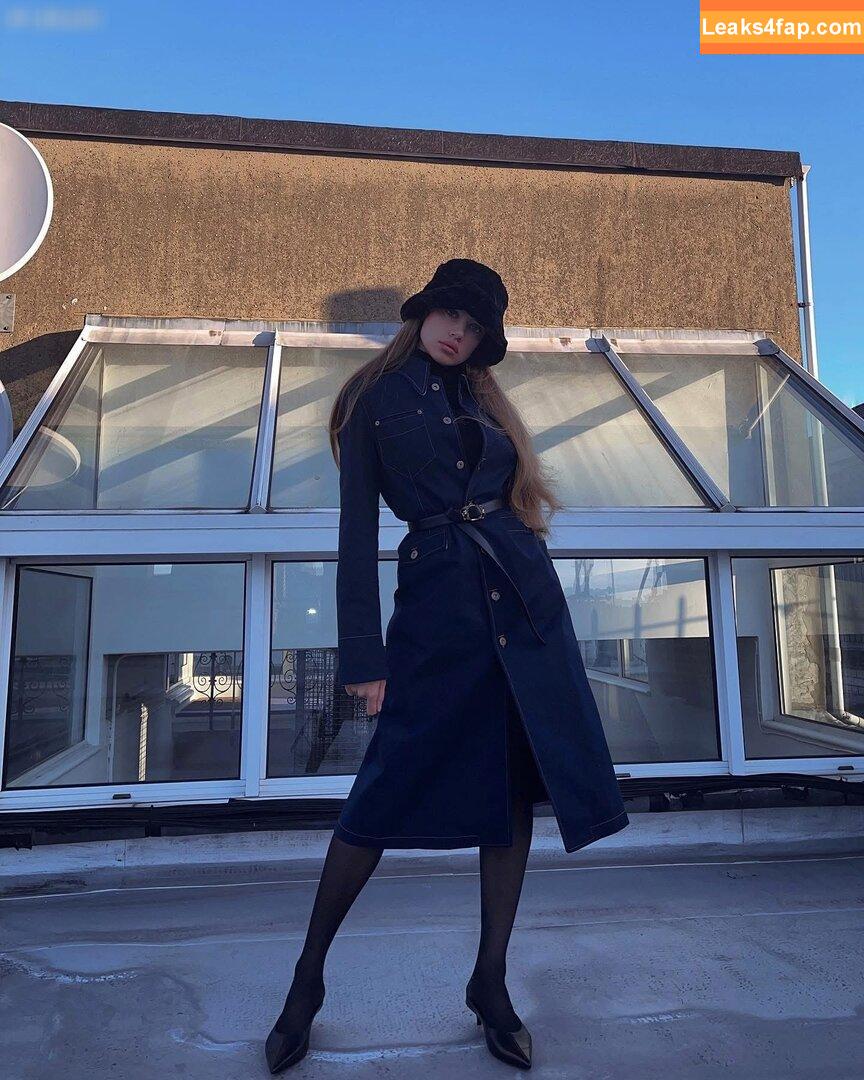 Xenia Tchoumitcheva / xenia / xeniatchoumi leaked photo photo #0401