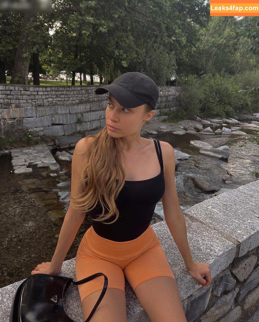Xenia Tchoumitcheva / xenia / xeniatchoumi слитое фото фото #0468