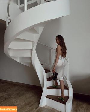 Xenia Tchoumitcheva photo #0118