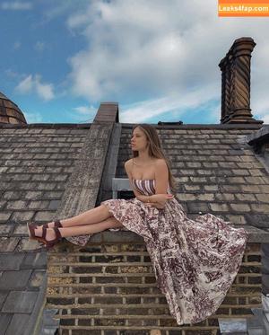 Xenia Tchoumitcheva photo #0151