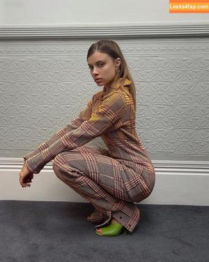 Xenia Tchoumitcheva photo #0157