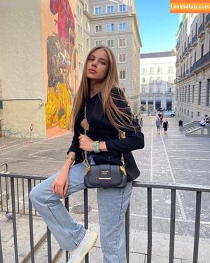 Xenia Tchoumitcheva photo #0205