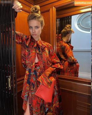 Xenia Tchoumitcheva photo #0267