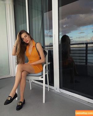 Xenia Tchoumitcheva photo #0348