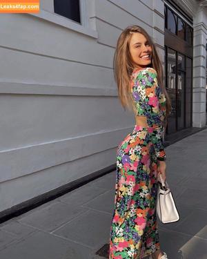 Xenia Tchoumitcheva photo #0370