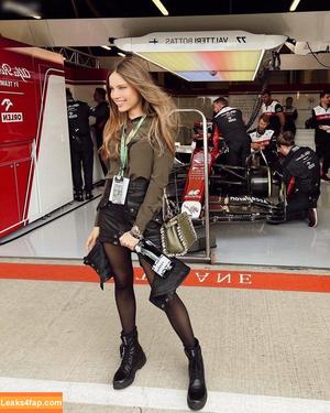 Xenia Tchoumitcheva photo #0433