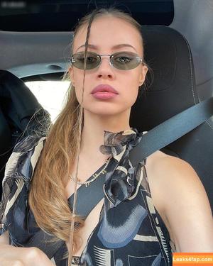 Xenia Tchoumitcheva фото #0486