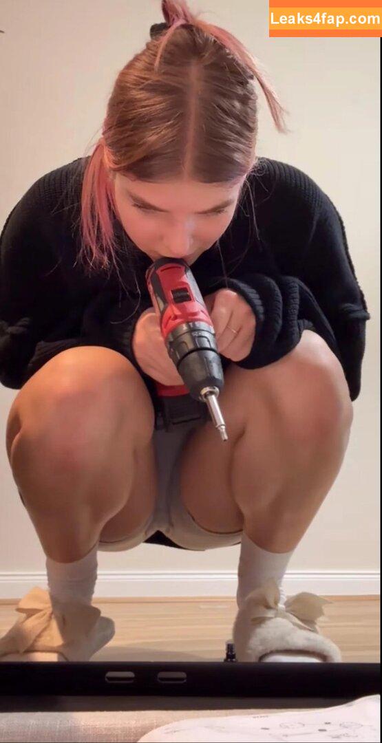 xFibii leaked photo photo #0074