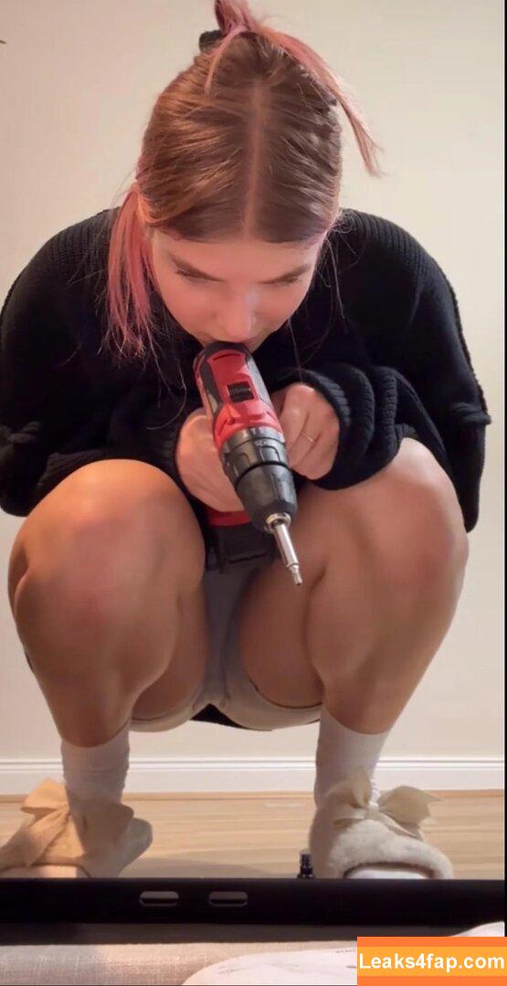 xFibii leaked photo photo #0082