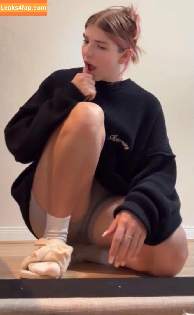 xFibii leaked photo photo #0083